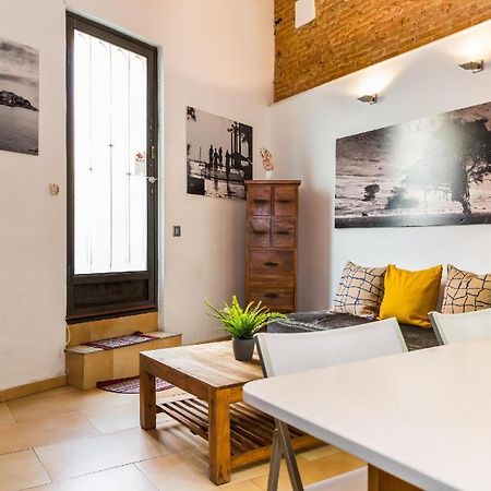 Fridays Flats Dreamy Duplex - Stylish Beach Loft Barcelona Bagian luar foto